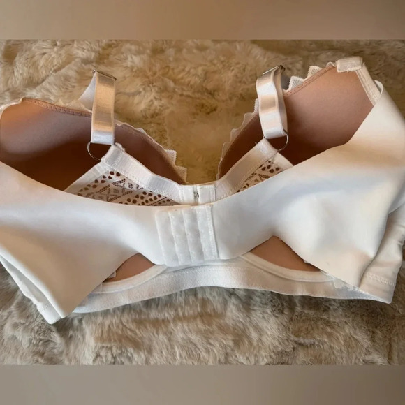 Bra in white size 40D - New, but no tags - Picture 11 of 15